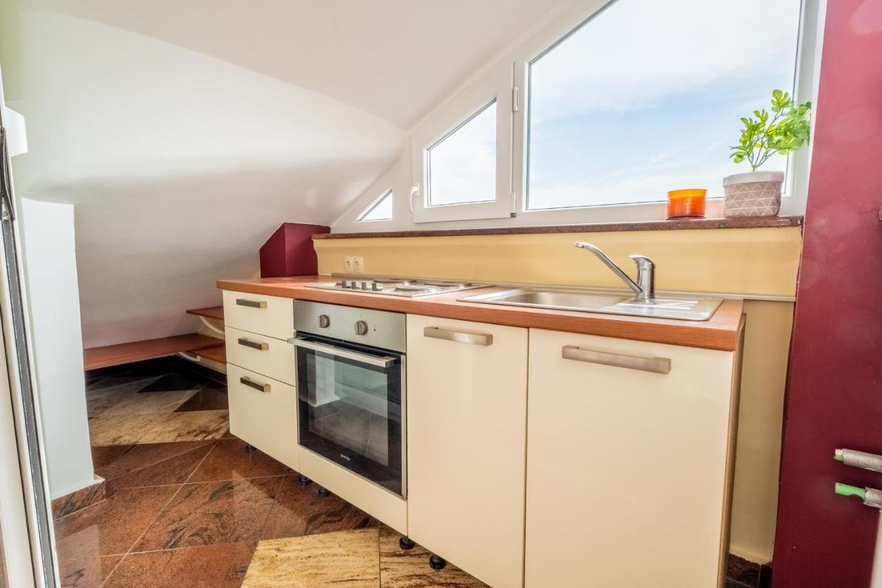 Apartments Laganini Новий Винодольський Екстер'єр фото